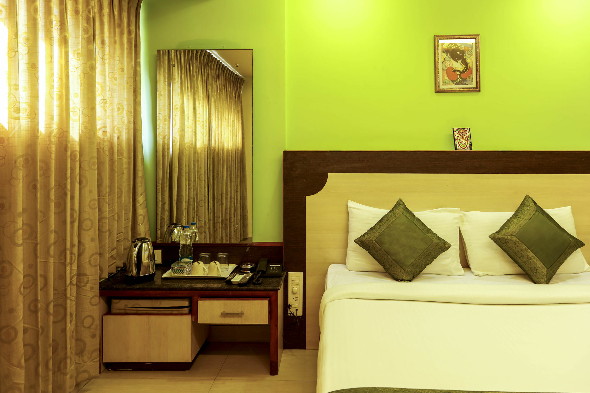 فندق Treebo Trip Grand Regency بنغالور المظهر الخارجي الصورة