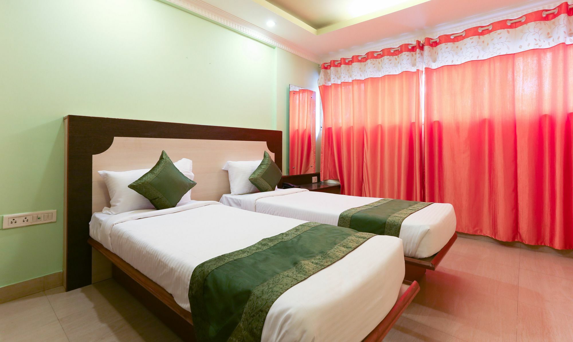 فندق Treebo Trip Grand Regency بنغالور المظهر الخارجي الصورة